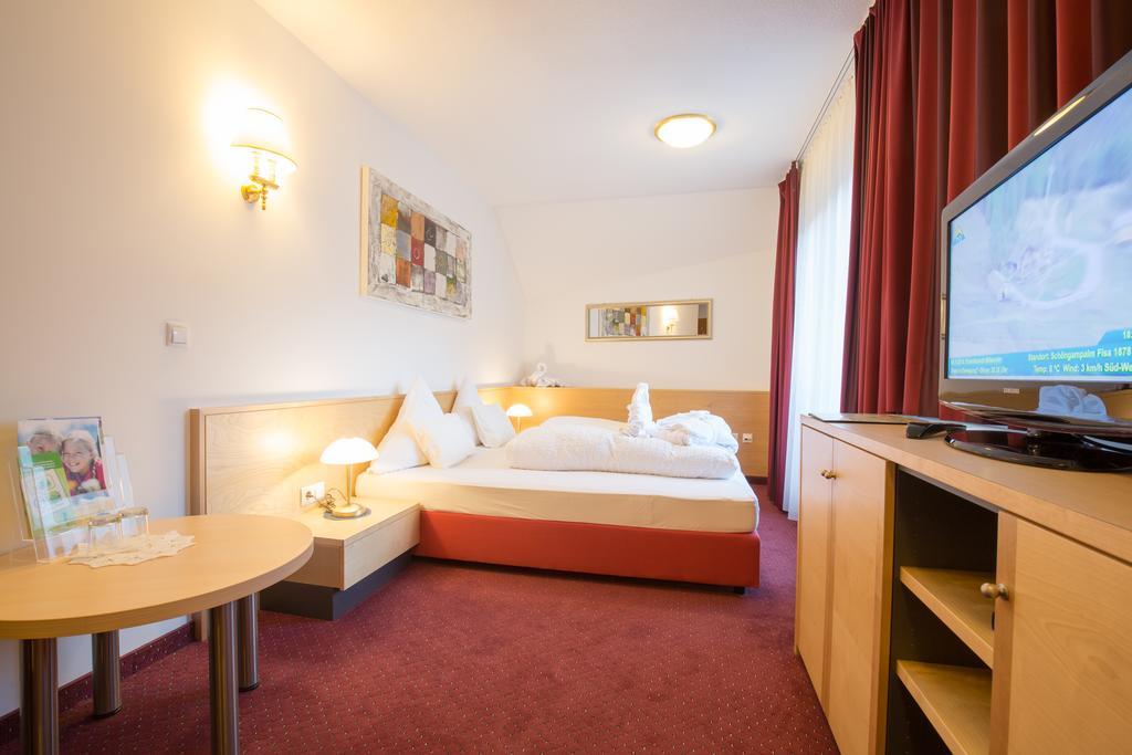 Hotel Amadeus Micheluzzi Serfaus Exterior foto